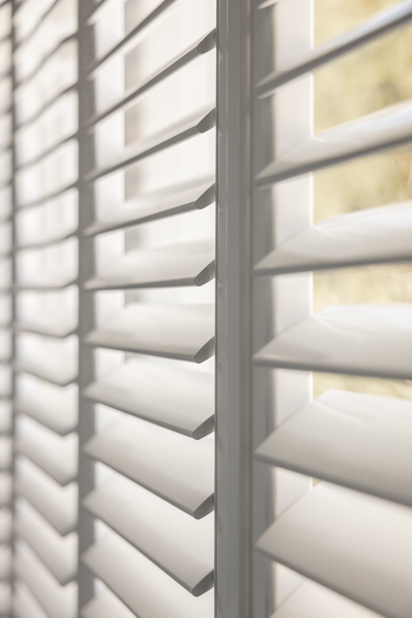 blinds vs shutters